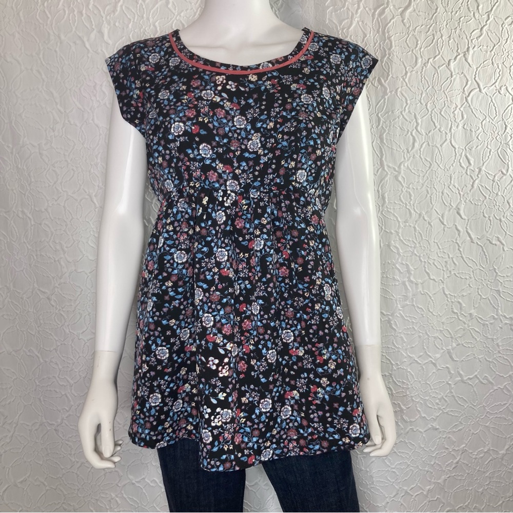 ๐คฐโจ Motherhood Maternity Floral Top โ Sweet & Comfortable Style ๐ธ๐ - Picture 2 of 12